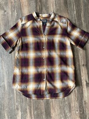 Pendleton Ladies Wool Short Sleeve Plaid Shirt Size XS